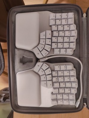 Dygma Defy Wireless Split Keyboard   neu   DE & EN Keycaps