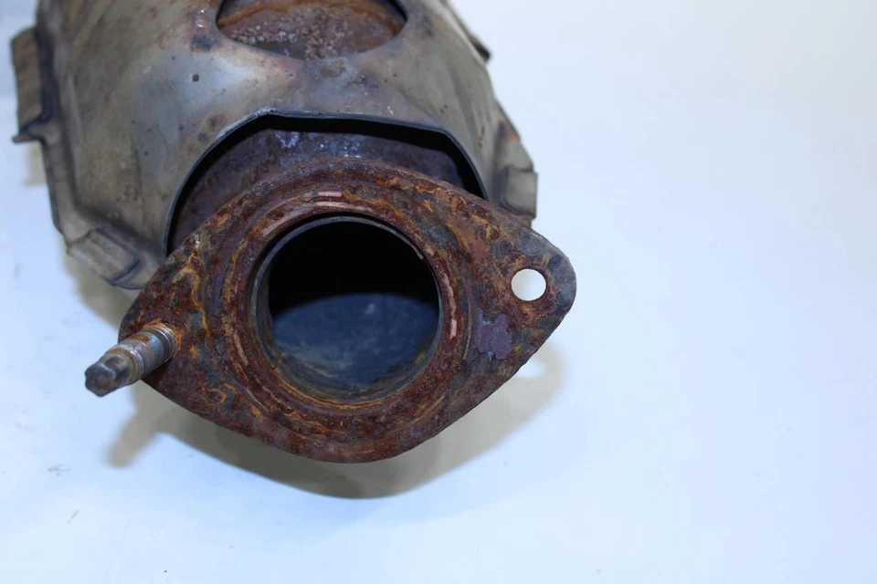 Colector sistema de escape trasero derecho Lexus RX350 2007-2009 3,5 L AWD 17140-31200 Foto 4 de 4