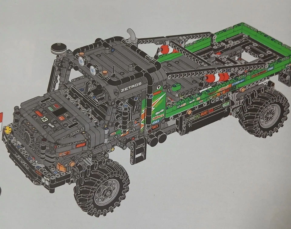 LEGO Technic 42129 4x4 Mercedes-Benz Zetros Trial Truck