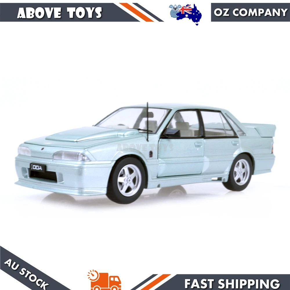 Miniature Apex 1/18 - Holden HSV Commodore W427 - Argent #AD81204 (Neuf)