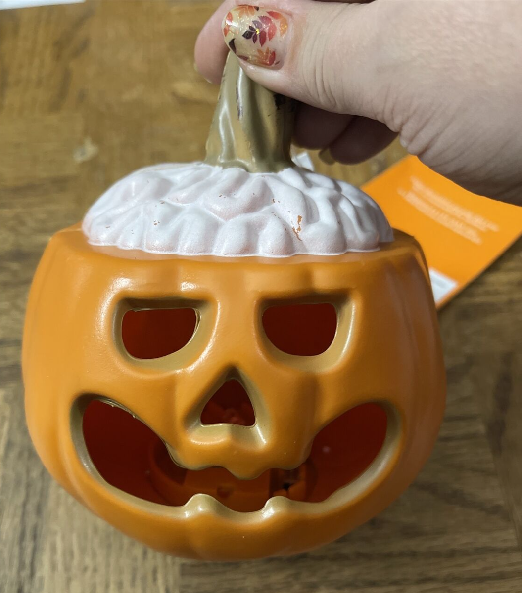 Hyde And Eek Halloween Lit Zombie Pumpkin Decoration-Brand New