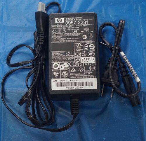 HP 0957-2231 A/C Power Supply OEM w/ wallcord - Picture 1 of 2