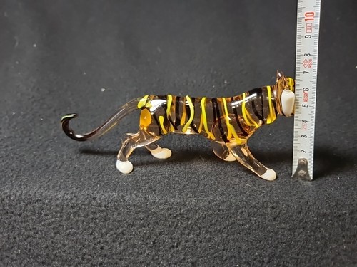 Statuina in vetro colorato tigre arte a mano animali da collezione. Decorazi... - Foto 4 di 20