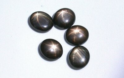 ONE 13x11 13mm x 10mm Flat Low Dome Oval Black Star Sapphire