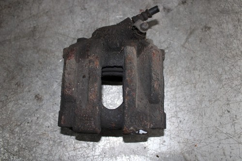 BMW 1er E87 120D 120kW Bremssattel vorne rechts 6766682