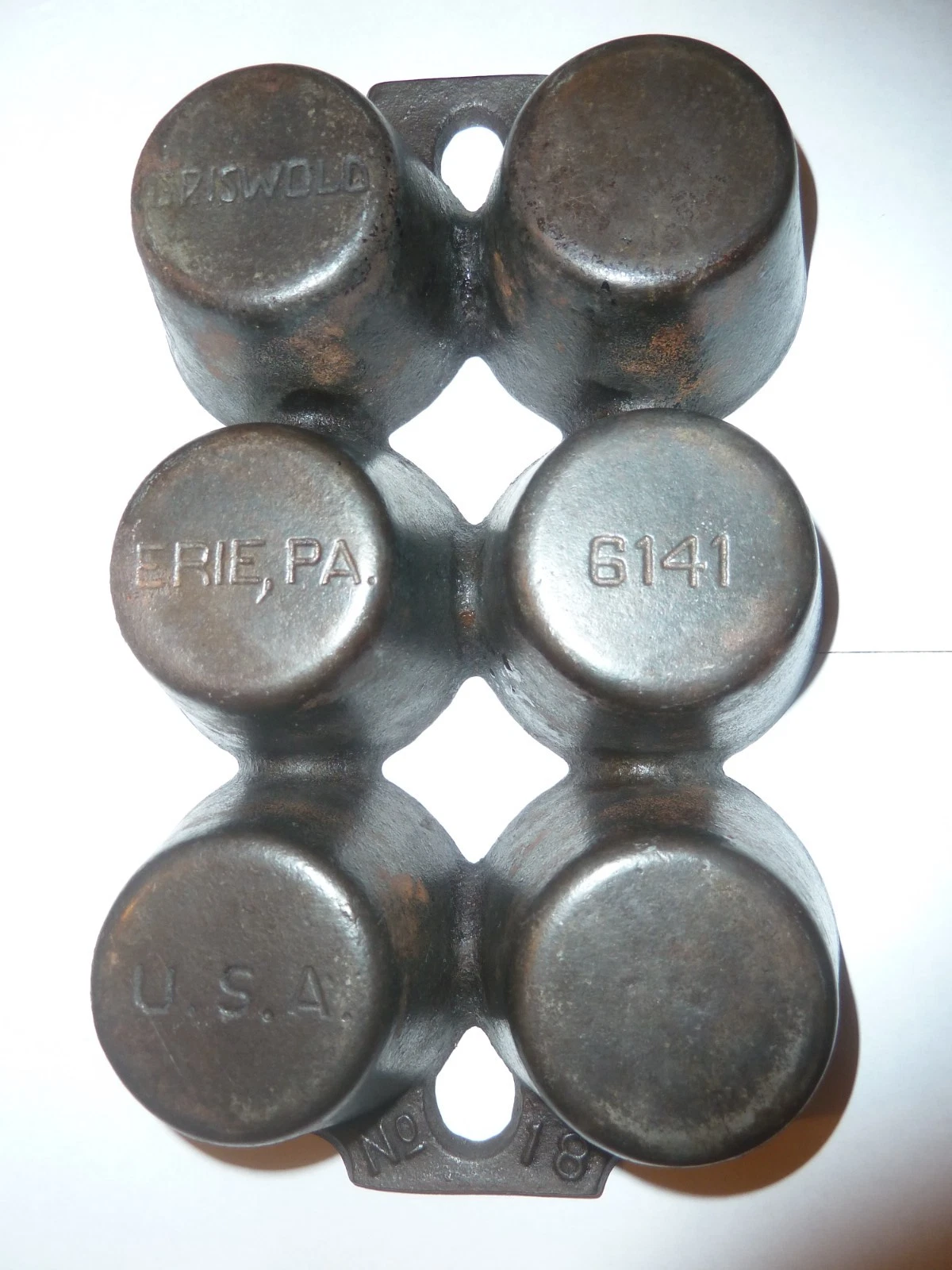 Rare Vintage GRISWOLD No. 18 Cast Iron 6 Cup Muffin - Popover Pan 6141 Bakeware