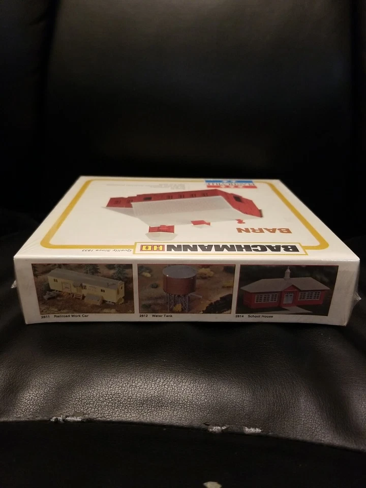 Vintage Bachmann/Plasticville HO Snap Fit Barn #2602 - NEW Factory Sealed!  - Image 3 of 4