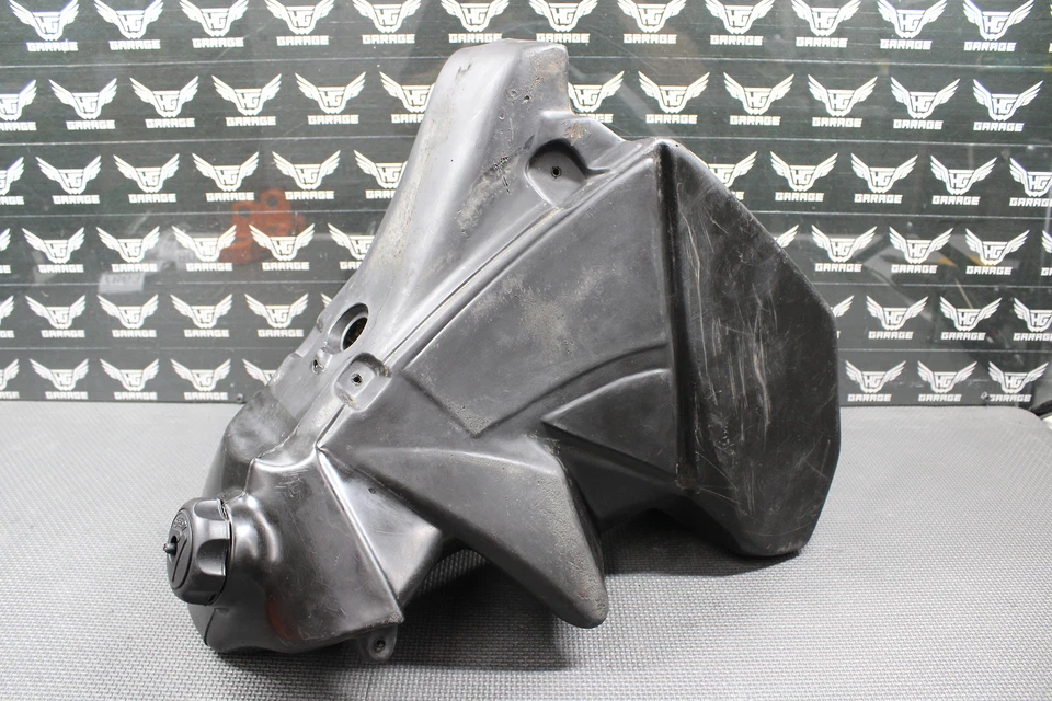 KTM 125 250 300 1999 12 litros OEM pila de tanque de combustible de gasolina depósito de gasolina 5230701300 Foto 2 de 4