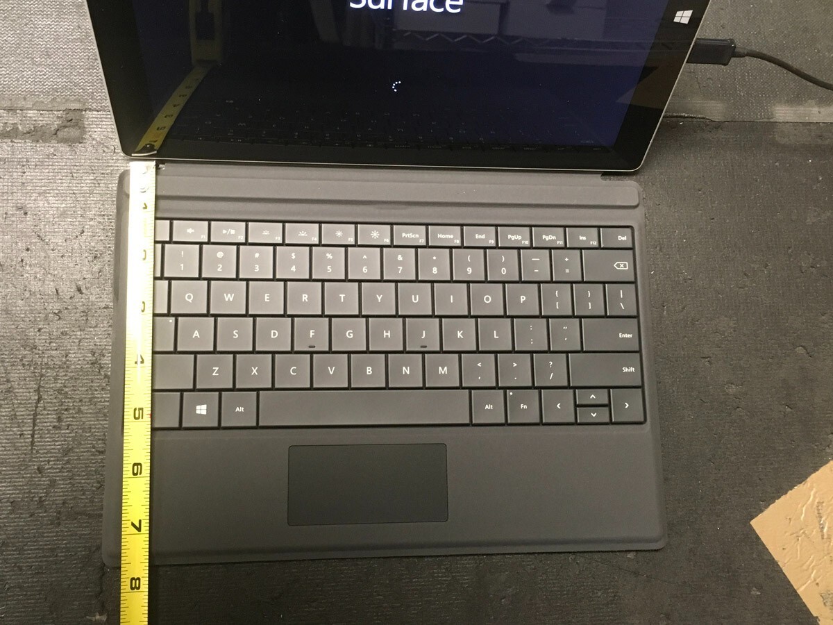 Microsoft Surface 3 Type Cover Keyboard P/N: 1654 (A7Z-00001