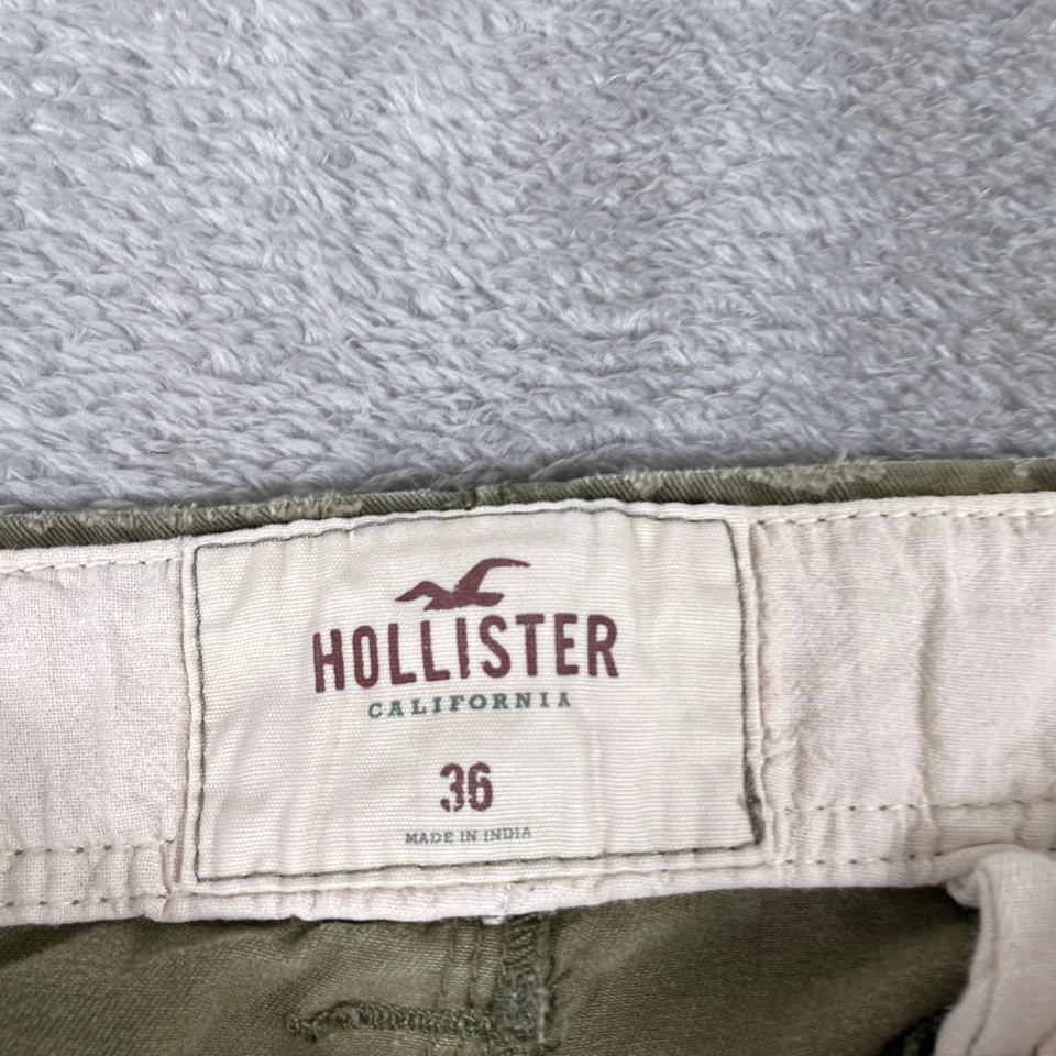 Shorts cargo camuflado masculino Y2K Hollister 36 verde skatista folgado anos 2000 - Imagem 3 de 4