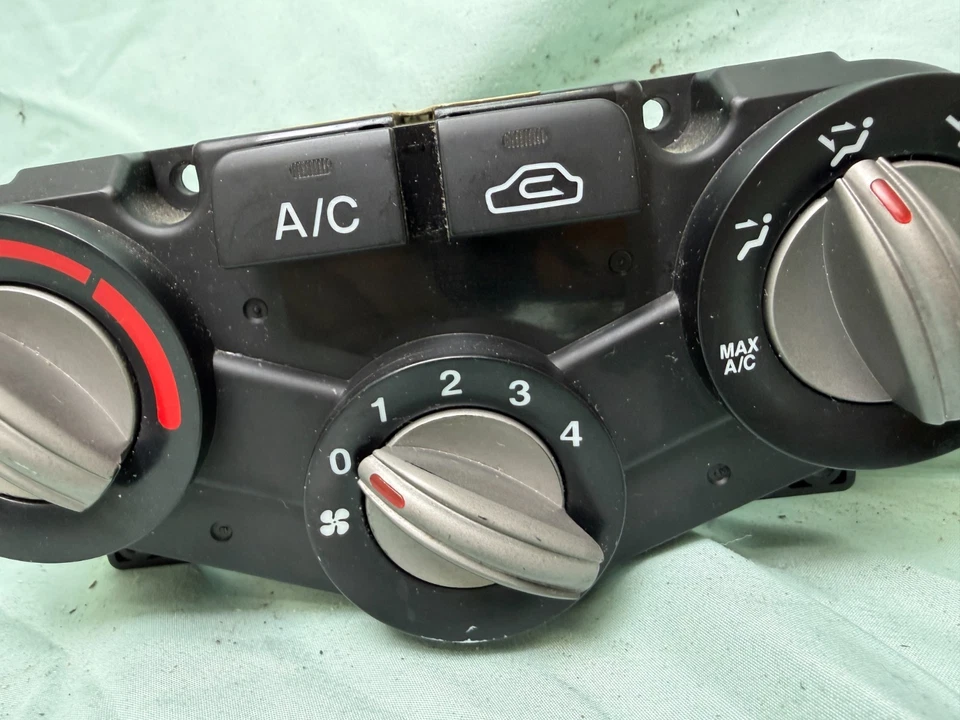 06-11 Kia Rio Tablero AC Calentador Climatizador Control de Temperatura Calor 97250-1GXXX Foto 3 de 4