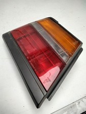 Feu arrière Nissan BLUEBIRD