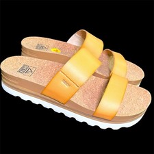 REEF Women  s US 10 Cushion Vista Hi Slip-on Sandal   Natural   New  