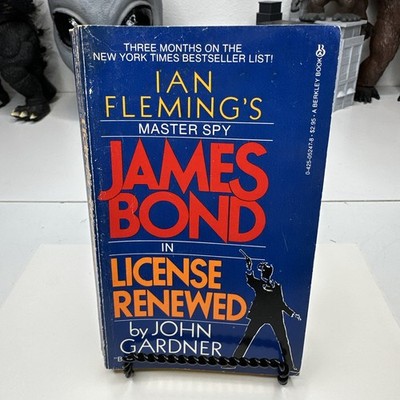 License Renewed John Gardner 1981 2nd Edition James Bond Spy Thriller Marek Spy