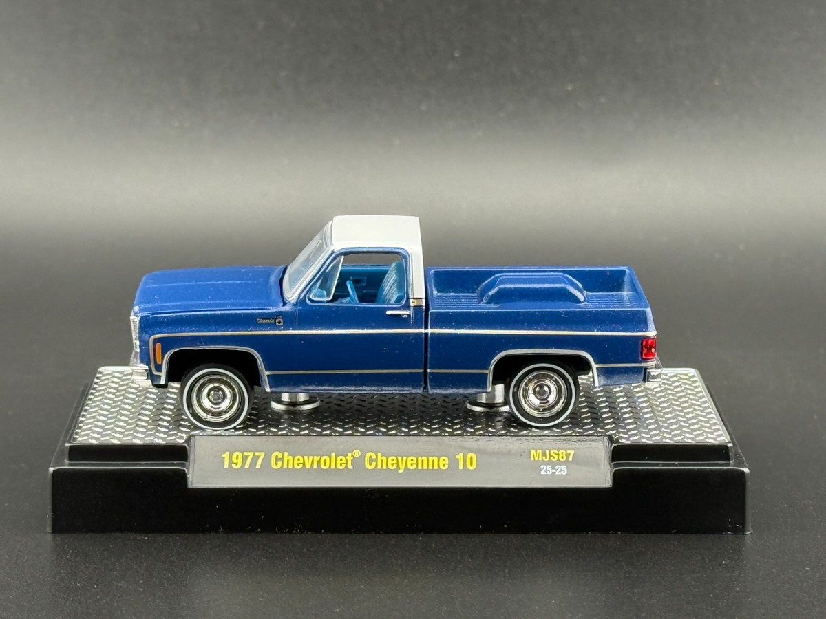 M2 1977 Chevrolet Cheyenne 10 Blue C10s In The Park 31500-MJS87 1