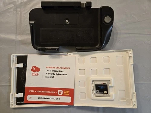 Resident Evil Revelations  - Nintendo 3DS WITH CIRCLE PAD PRO TESTED