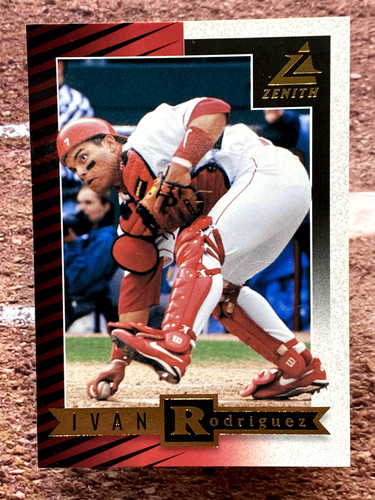 1998 Ivan Rodriguez #19