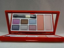 ELIZABETH ARDEN RED DOOR PALETTE - 6 EYE SHADOWS- 2 BLUSHES - NEW