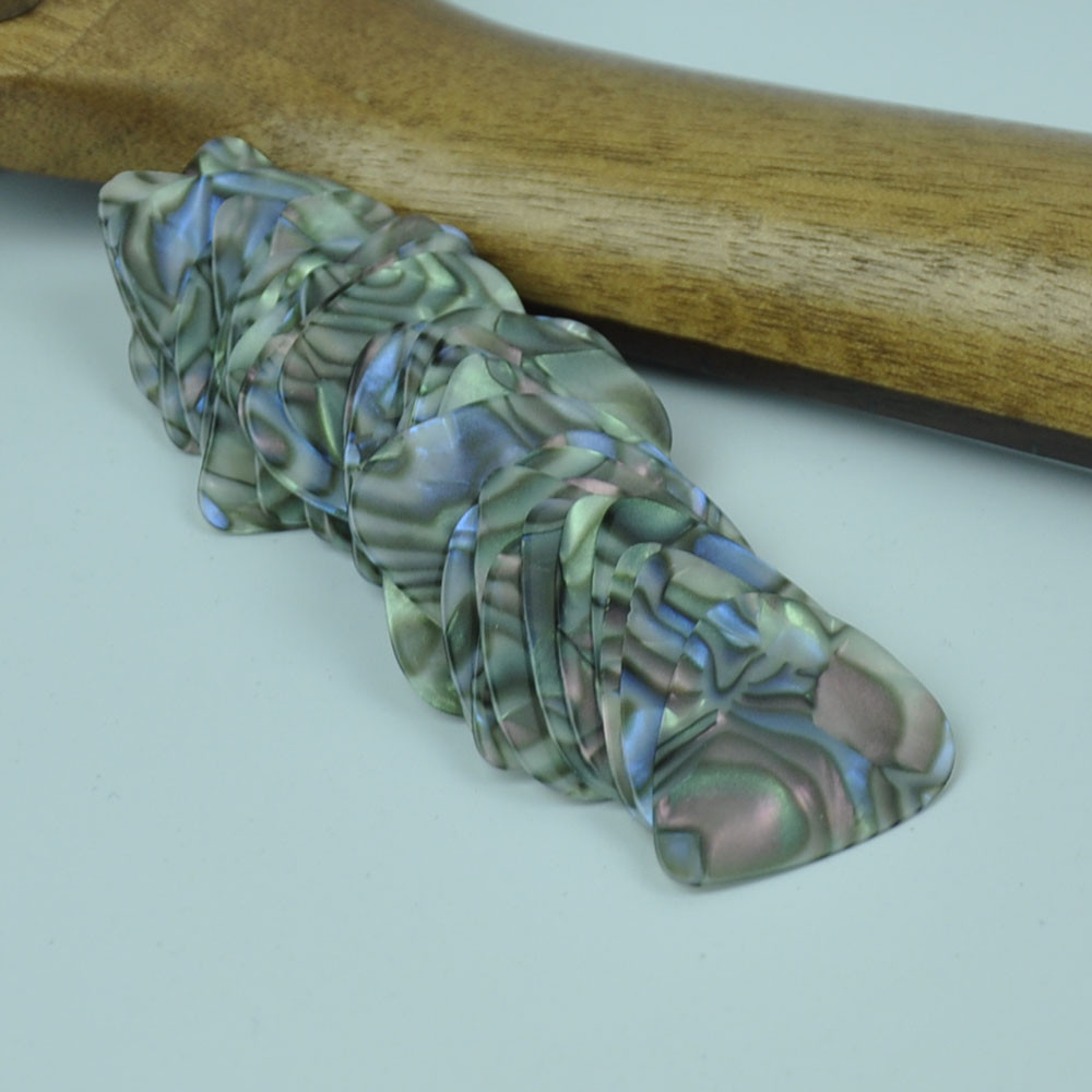 Lots of 50 pcs Medium 0.71mm Seashell Abalone Standard Celluloid Guitar Picks