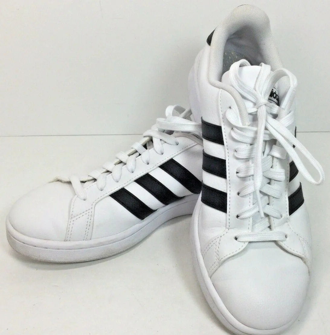 Palmadita sólido Crudo Adidas HWI 28Y001 Cloudfoam Advantage Women&#039;s White/Black Stripes Size  8.5 Shoes | eBay