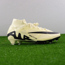 Men  s Size 5.5 Zoom Superfly 9 Elite FG  Mad Ready Pack Soccer Cleats DJ4977-700