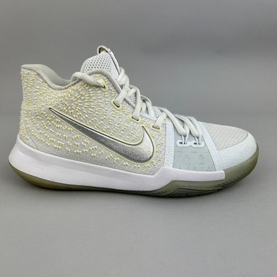 Nike Turnschuhe Jugend Größe EU36 UK3,5 Weiß Kyrie 3 Turnschuhe Basketball Turnschuhe