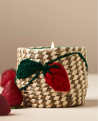 Anthropologie Icon Candle Strawberry Woven Basket Wrap Fruit Blend Apple Vanilla