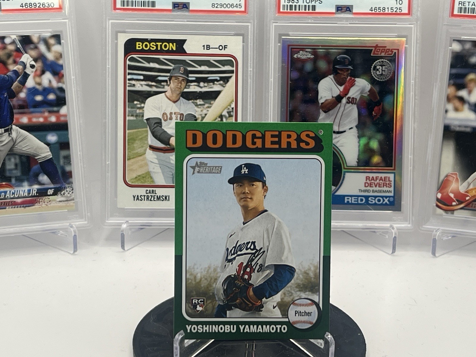 2024 Topps Heritage High Number - Yoshinobu Yamamoto #553 Green Border (RC)