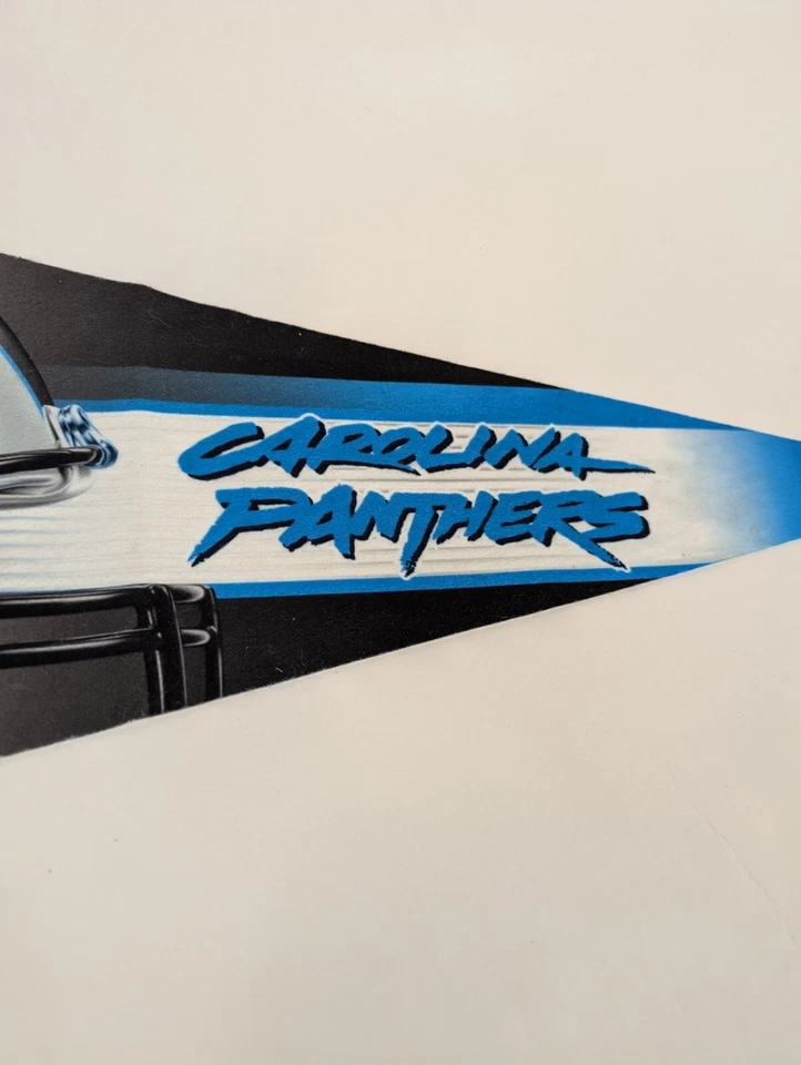 CAROLINA PANTHERS NFL Retro Vintage Años 90 Premium Fieltro BANDERÍN 30 X 12 Foto 3 de 4