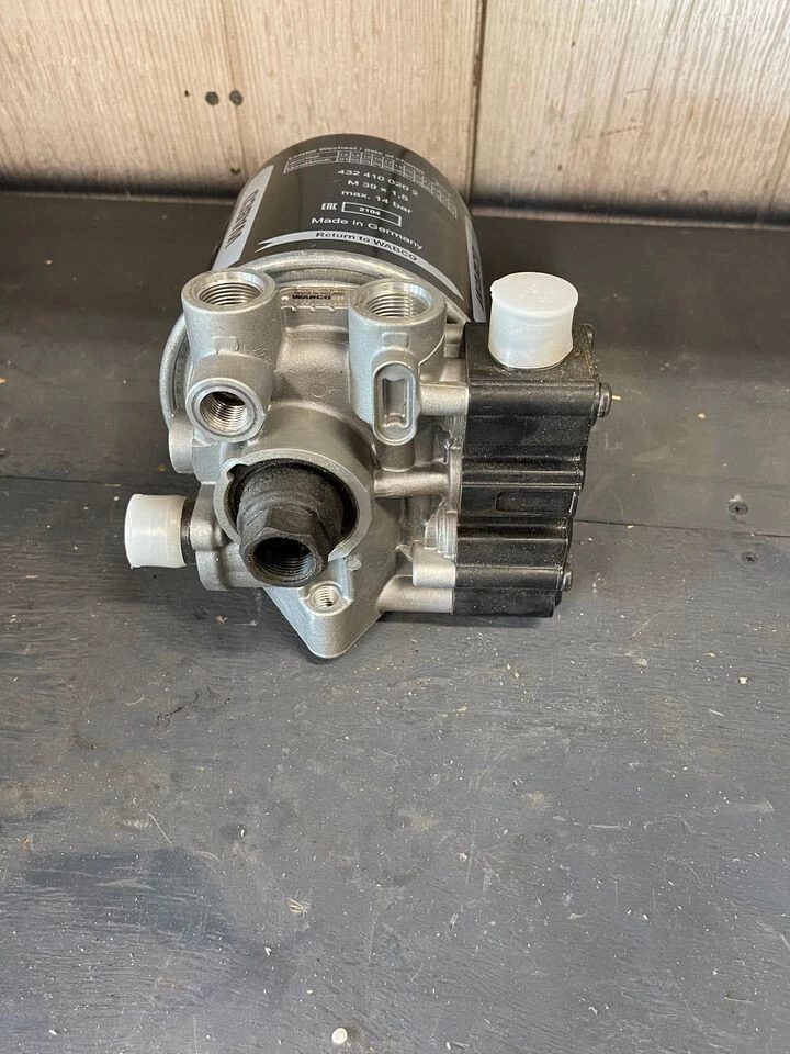 WABCO Air Dryer Chamber 4324102020 - 432 410 202 0 Replaces AGCO