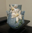 Roseville Pottery Blue Clematis 2 Handle Vase 103-6”