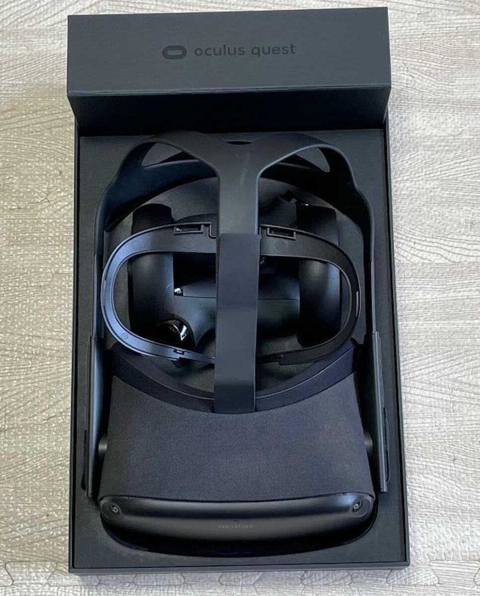 Oculus Quest 2 64GB Virtual Reality Headset- Pre-Owned 