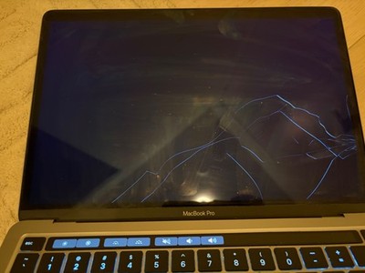 Apple MacBook Pro 13.3''(1TB SSD, Intel Core i5-1035G7, 2.0GHz, 16GB RAM) Laptop