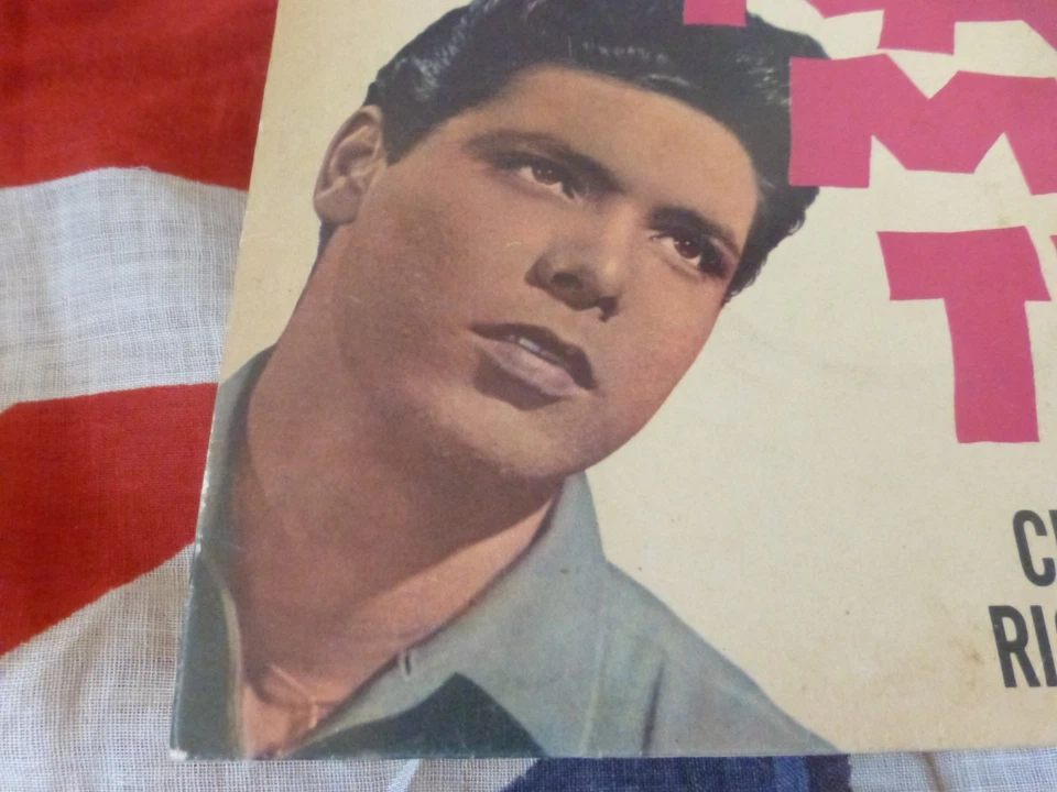 CLIFF RICHARD DYNAMITE ODEON BRAZIL p/s ONLY ORIGINAL BWB-92 45RPM 7"  VG VG - Image 4 of 4