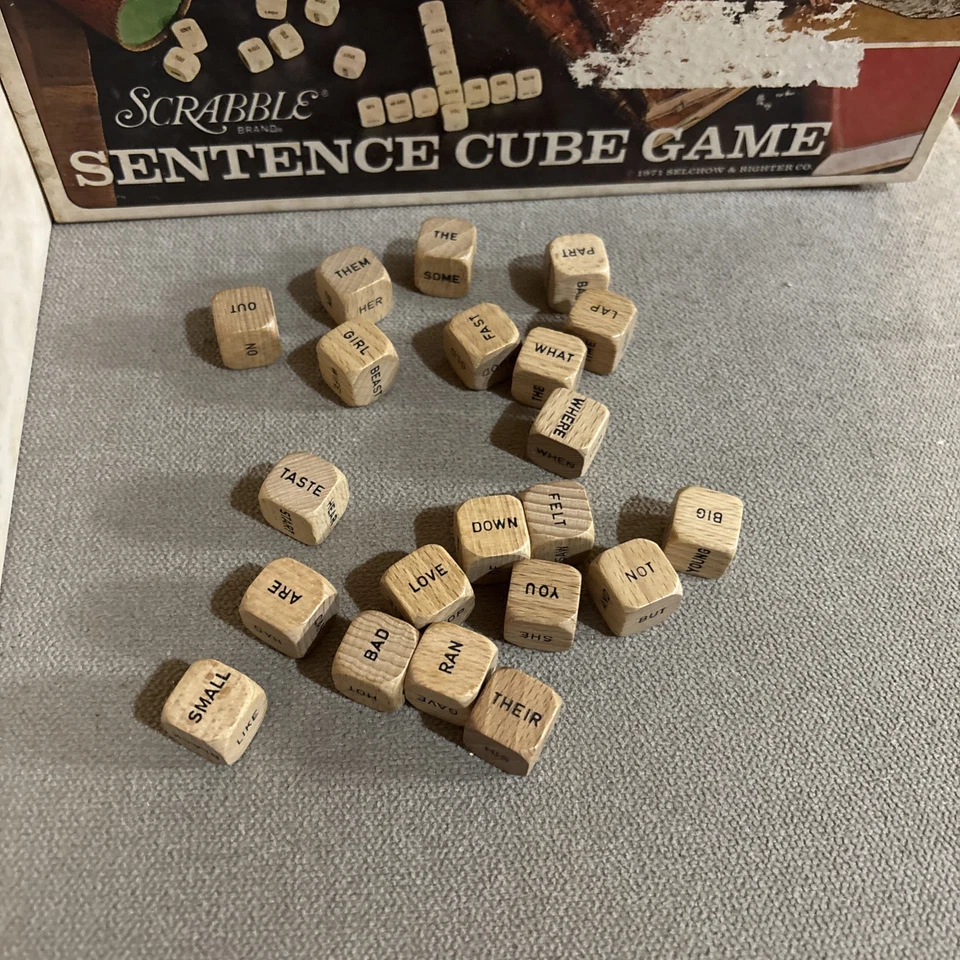 Vintage 1971 Scrabble Sentence Cube Game Wood Word Dice Selchow Righter Complete - Image 2 of 4