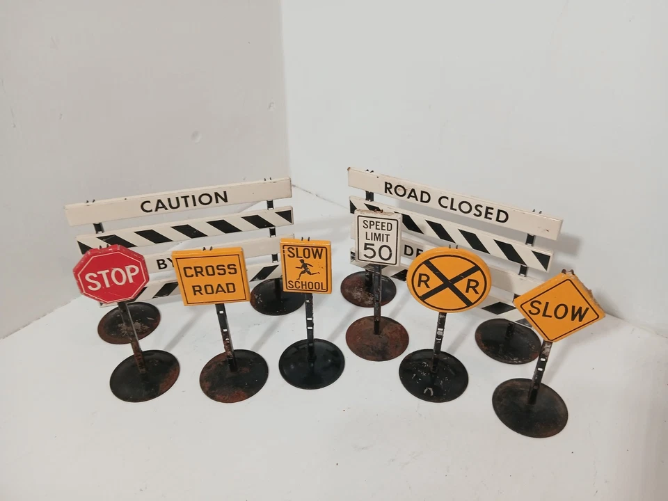 Lot Of 8 Vintage Tonka State Hi-Way Department Road Signs - Image 2 of 4