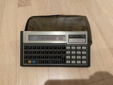 HP 71B Vintage Handheld Computer Calculator w/ Case Powers On - READ