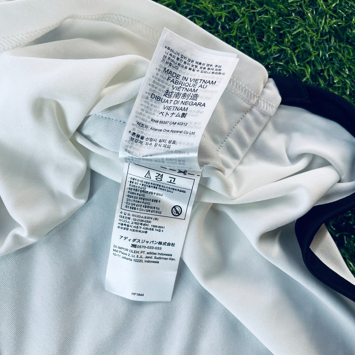 Japan 2022 Official Away Jersey Shirt Kit - JPN XL / US L - World