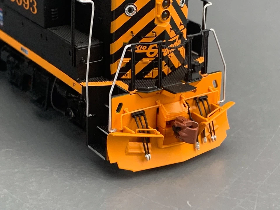 HO ScaleTrains GP40 Phase IIc Locomotive Rio Grande #3093 DCC/SND NIB! HO7214 - Image 4 of 4