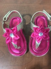 Genuine Kids Size 4 Sandals