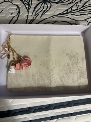 dior makeup pouch bag. New, Come Extra Charm
