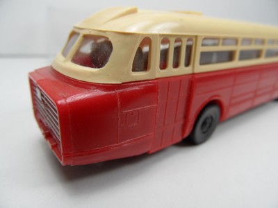 Ikarus 66 - Berliner Bus '' BVG '' - DDR -  Marke?? - 1:87 -  TOP