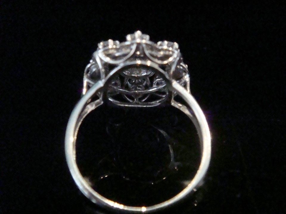 FRENCH EDWARDIAN 18CT WHITE GOLD NATURAL OLD CUT DIAMOND 1.25CT CLUSTER