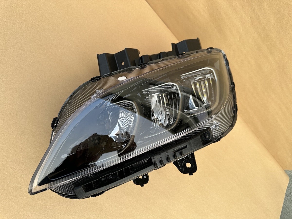 No Damage! 2020-2023 Hyundai Kona Left Driver Side LED Headlight