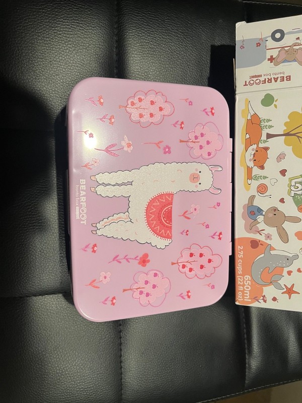 BEARFOOT Lunch Box with Compartments – Compact 2.75 Cups, Llama Pink-Purple (2)