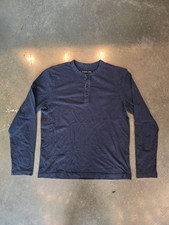 Everlane black long sleeve shirt
