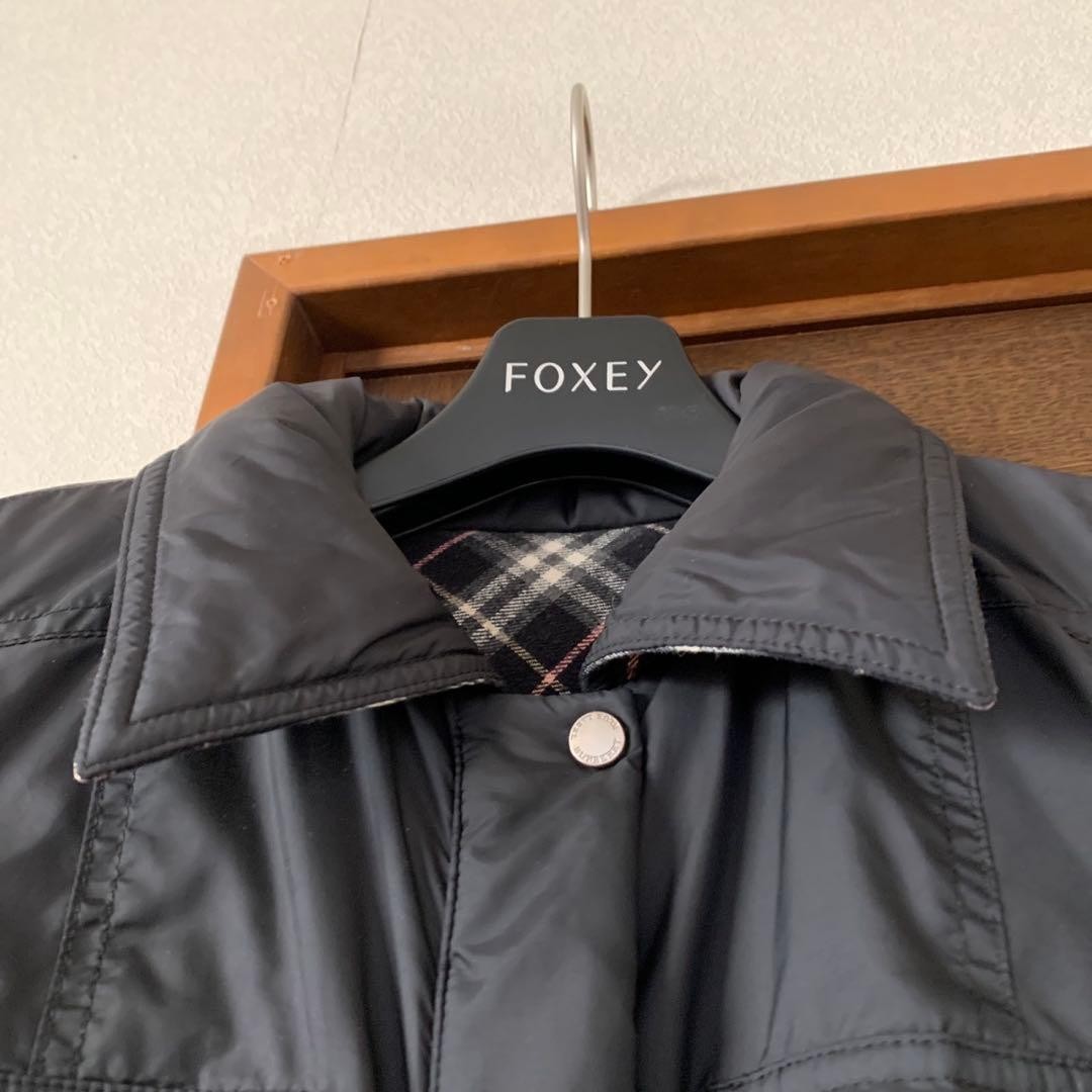 BURBERRY Blue Label reversible padding Jacket Blo… - image 5