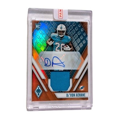 De'Von Achane 2023 Phoenix Rookie RC Auto Patch /149 Miami Dolphins 