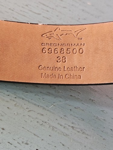 Greg Norman Golf Genuine Leather Shark Logo Belt Men's Size 38 - Picture 13 of 14