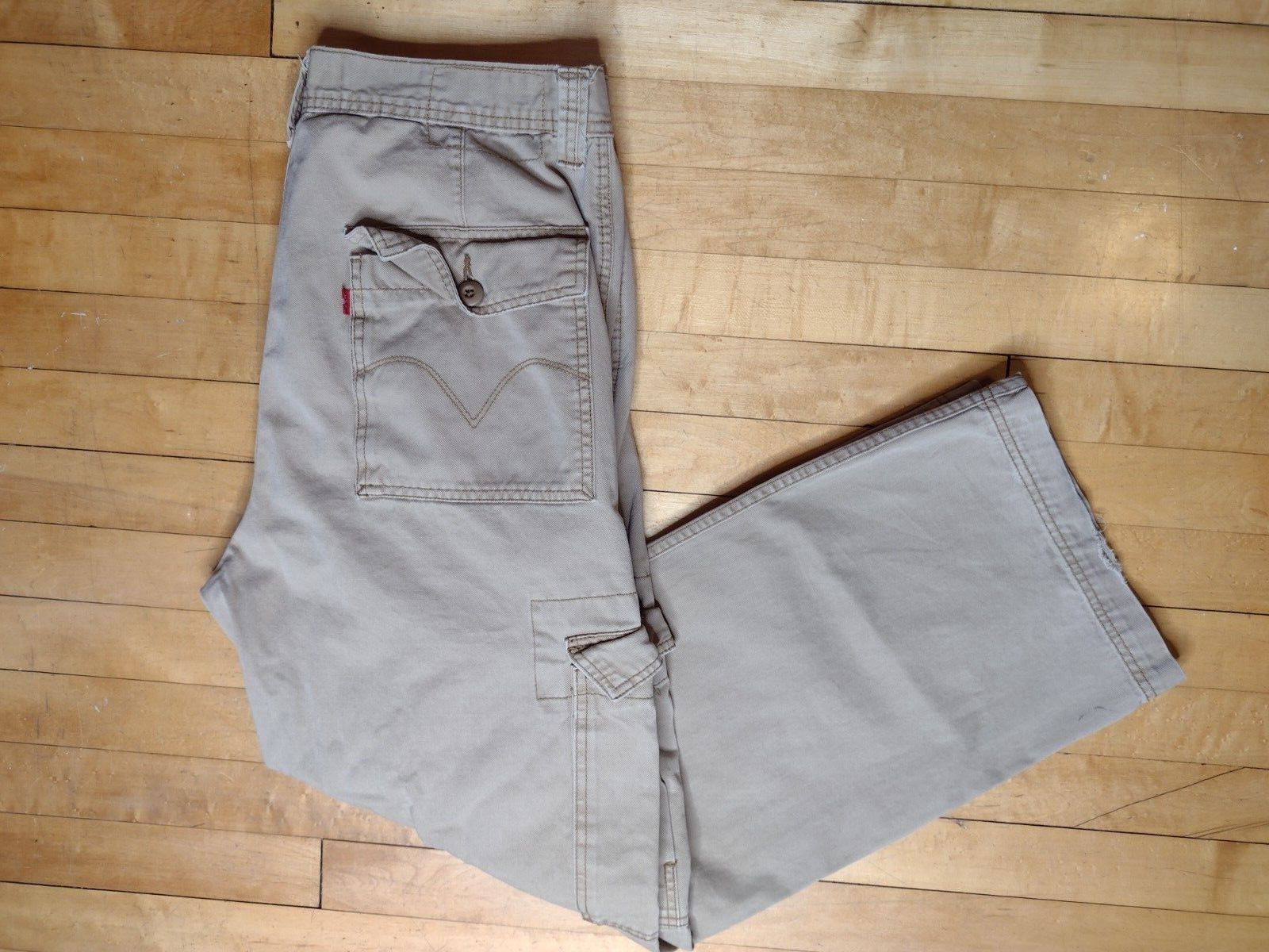 Vtg Baggy Levis Cargo Pants Mens 36x32 Tan Loose Straight Wide Y2k Skater